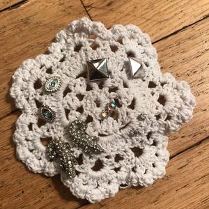 Forever 21 - Fashion Earring Bundle!